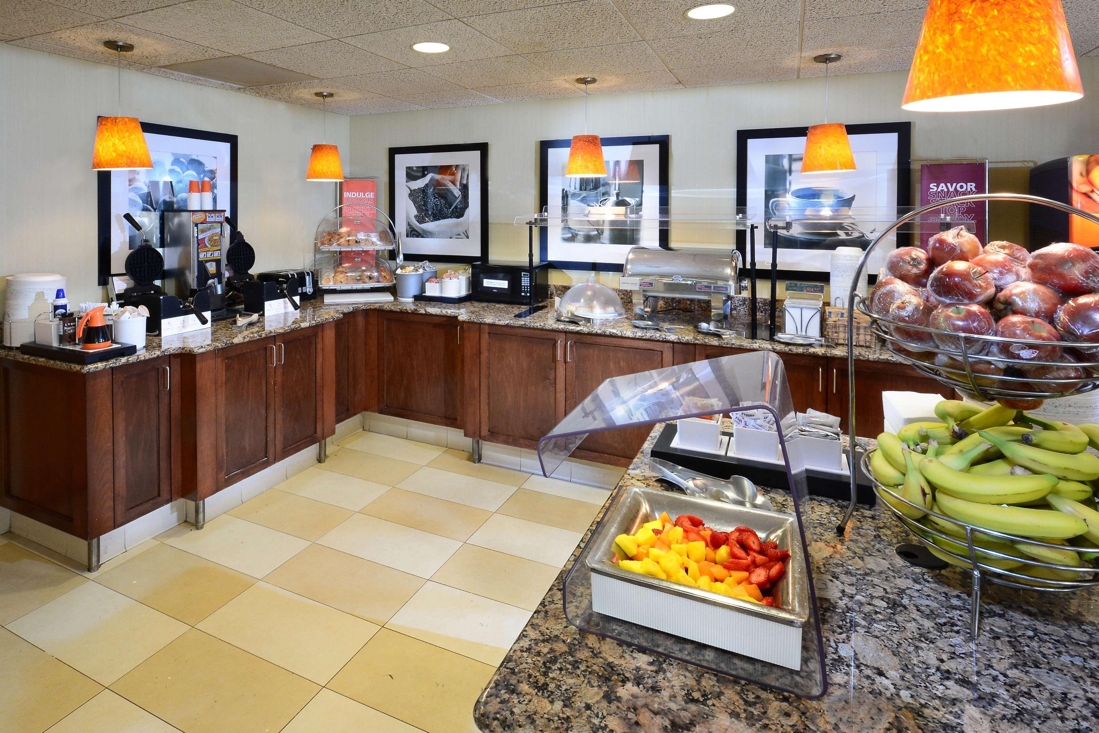 Hampton Inn Charlotte North Lake Norman Cornelius Eksteriør bilde