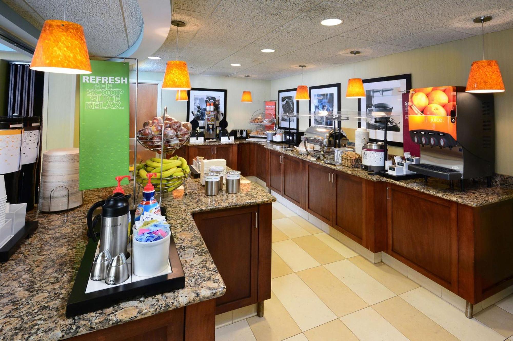 Hampton Inn Charlotte North Lake Norman Cornelius Eksteriør bilde