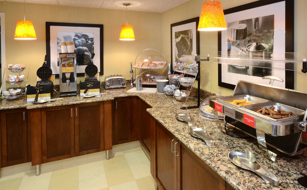 Hampton Inn Charlotte North Lake Norman Cornelius Eksteriør bilde