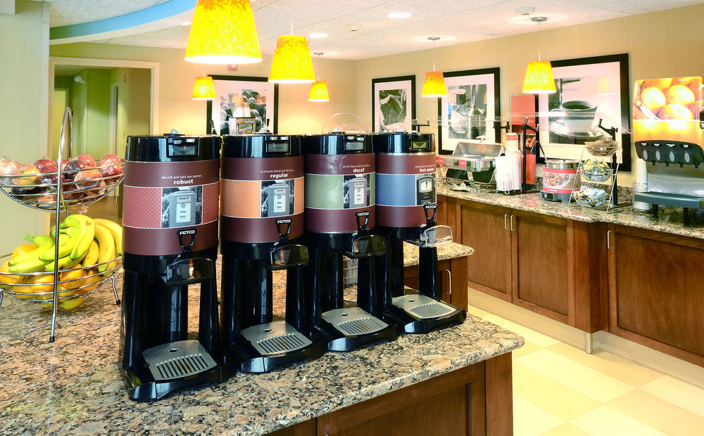 Hampton Inn Charlotte North Lake Norman Cornelius Eksteriør bilde