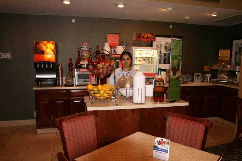 Hampton Inn Charlotte North Lake Norman Cornelius Restaurant bilde